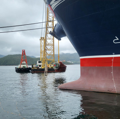 Azimuth thruster underwater mounting